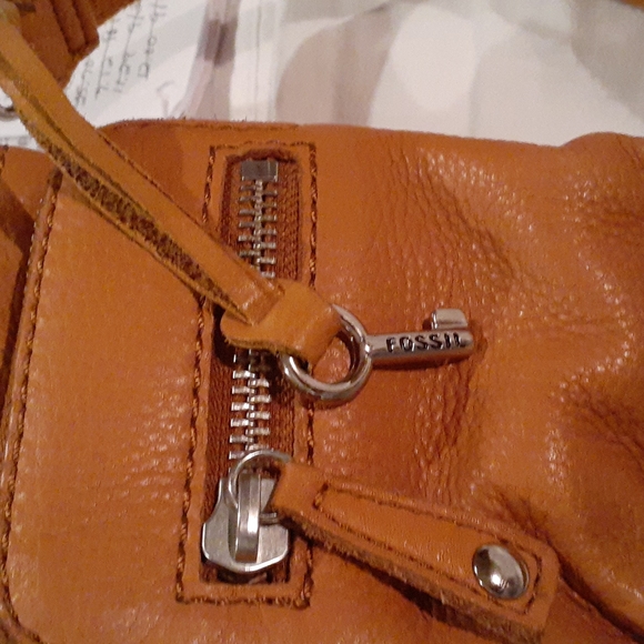 Fossil crossbody - Picture 16 of 16